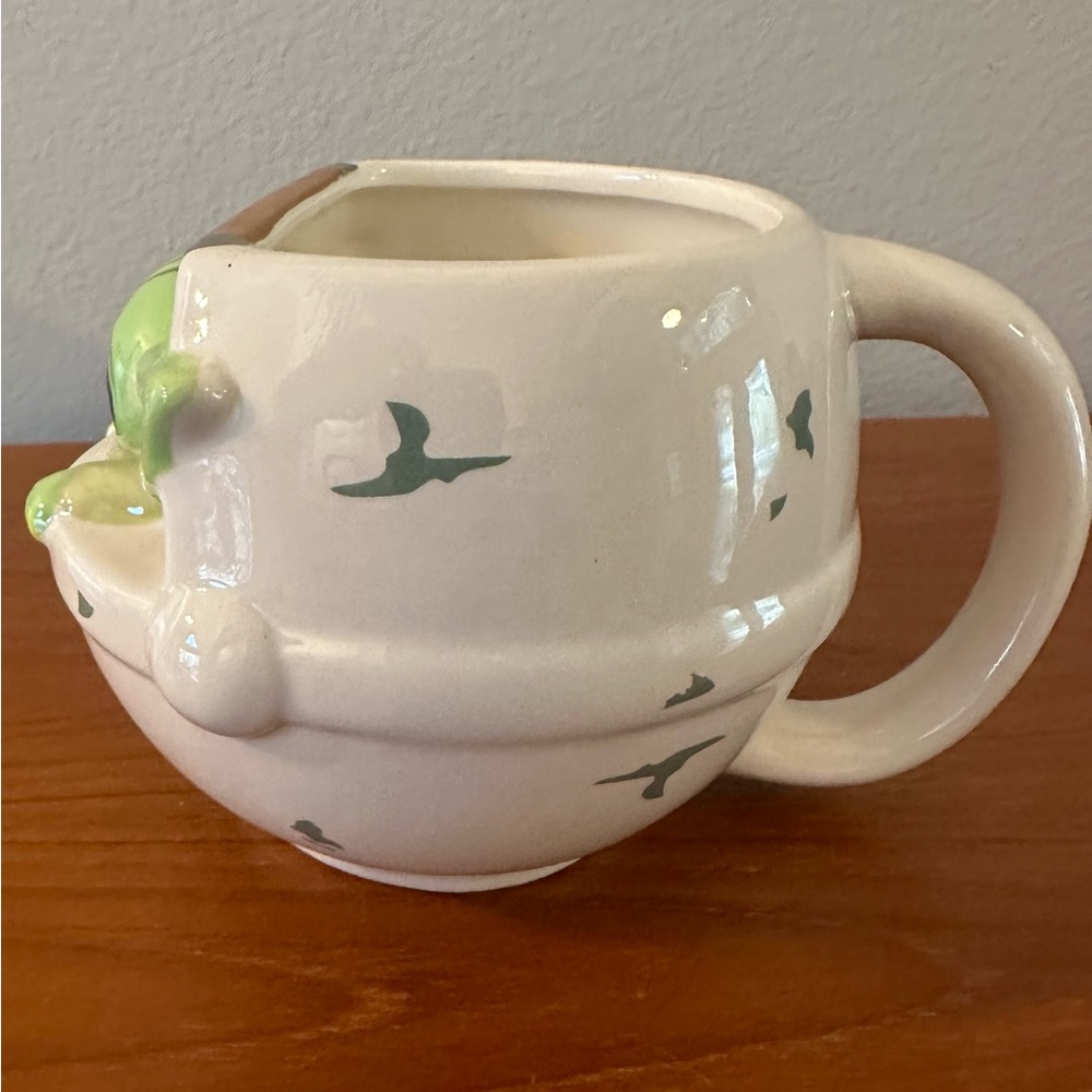 Star Wars Mandalorian - the Child Baby Yoda Grogu - 20 oz Sculpted Mug - Picture 3 of 8